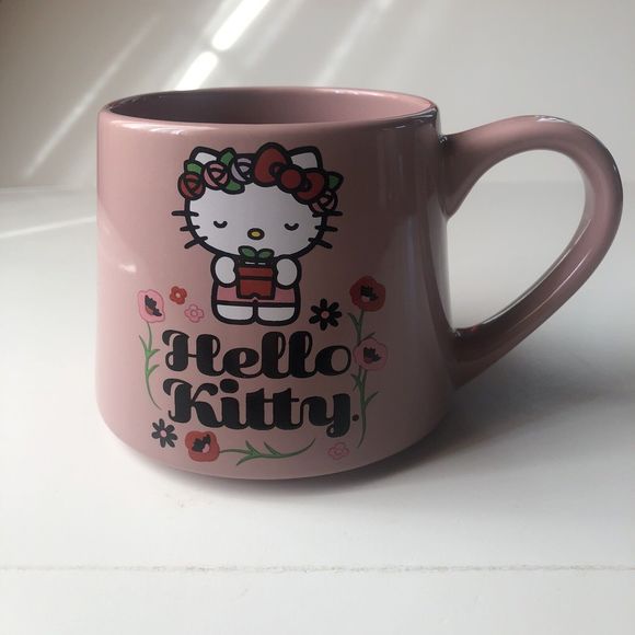 Hello Kitty Ceramic Large sized Coffee Mug Floral  14 Oz - Picture 2 of 6
